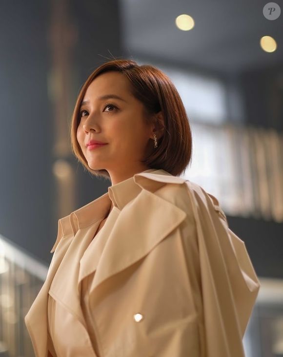 Oh Yoon-hee, de 'Penthouse', se destaca por ser a mãe que faz de tudo para tirar a filha do ciclo de desigualdade que permeia a elite. Ela é contraditória, mas não a falta forças