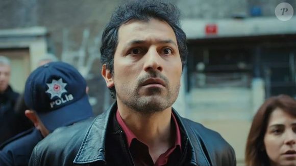 Preso, Arif faz Hatice, Enver e Ceyda tentarem lhe ajudar na novela 'Força de Mulher' no capítulo de quinta-feira 6 de março de 2025