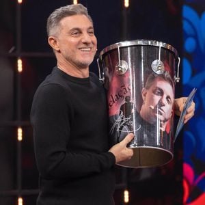 Luciano Huck está completando 55 anos nesta quinta-feira, dia 03 de setembro de 2026