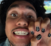 Estou obcecado pelas unhas do jogador da NBA: com 1,91m, 22 anos e atleta do Oklahoma City Thunder, ele tem as 'nail arts' tendência que já quero copiar em 2026