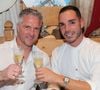 Irmão de Michael Schumacher, Ralf Schumacher se casou com o empresário francês Etienne Bousquet-Cassagne em uma celebração sofisticada na Riviera Francesa. O evento fará parte de uma produção televisiva que acompanha a história do casal