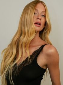 Protetor térmico capilar: produtinho indispensável de Marina Ruy Barbosa e Isabeli Fontana é o cuidado que não pode faltar inverno