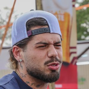 Zé Felipe foi criticado pelo seu posicionamento e ironizado por internautas nas redes sociais