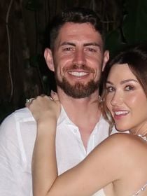 Mansão de dois andares de Jorginho, do Flamengo, é o refúgio ideal para jogador nem pensar na polêmica entre filha e Chappell Roan no Lollapalooza 2026. Descubra!