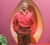 Cauã Reymond lembrou que deu primeiro beijo aos 12 e irritou outra colega de escola: 'Não quis mais ficar comigo porque soube que eu tinha beijado a outra.'