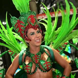 Mulher Melão também contou outro segredo, desta vez envolvendo o 'bumbum dos sonhos' na avenida